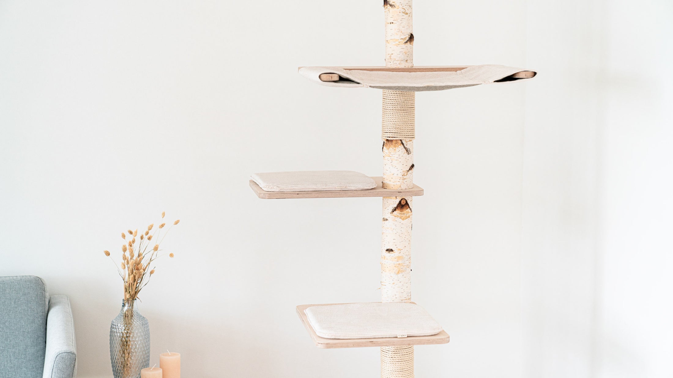 Selbstgebauter Kratzbaum Birke